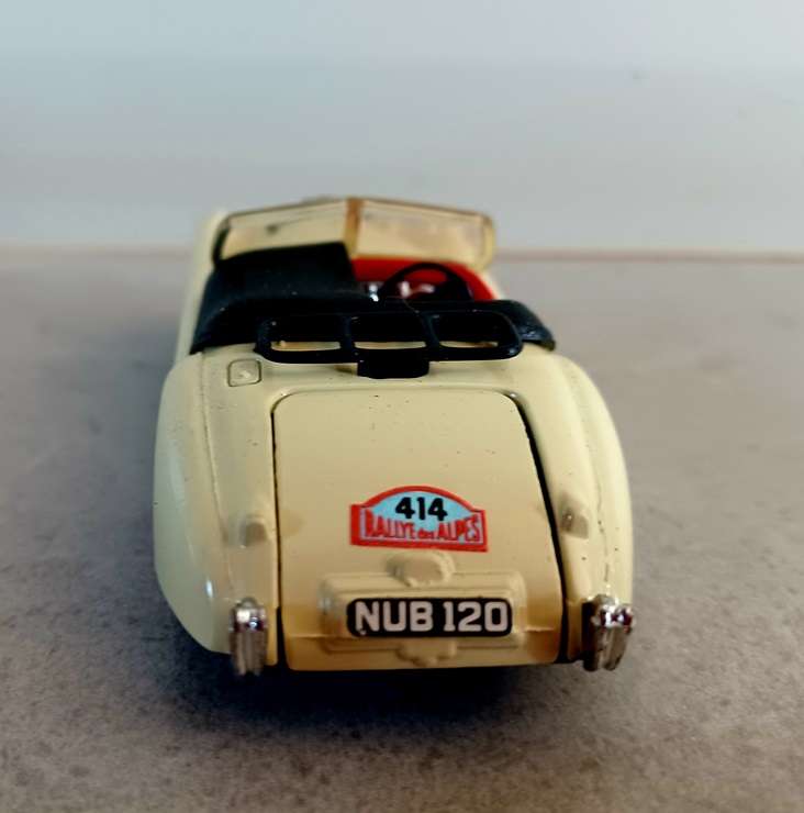 Model - JAGUAR XK120 1952 - Made in Great Britain - Corgi - (MOD006)
