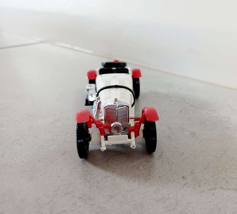 Model Mercedes SSKL 1931 (MOD061)