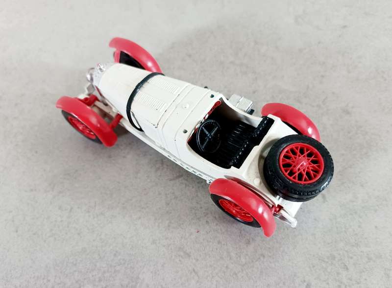 Model Mercedes SSKL 1931 (MOD061)
