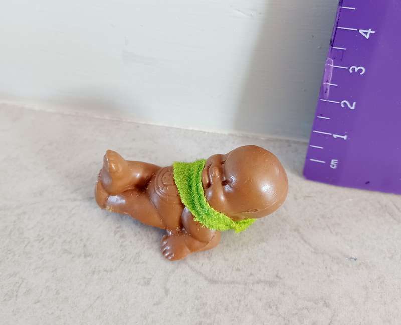 Lot of 3 Plastic toys (TOY073) see scans