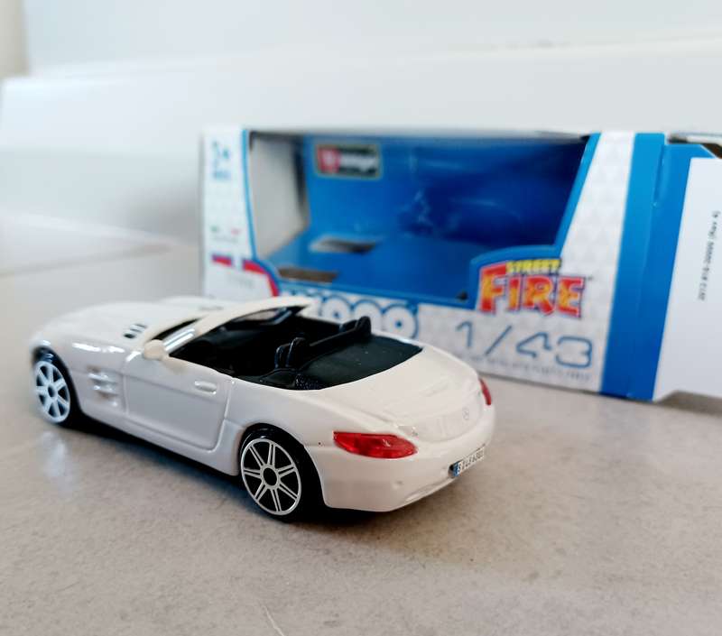 Mercedes SLS AMG Roadster (MOD071)