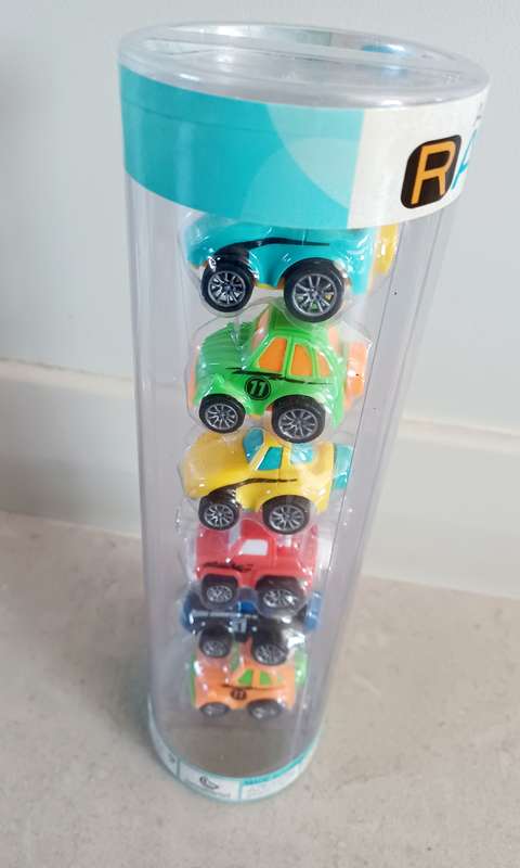 Set of 6 Toy Cars (TOY068)