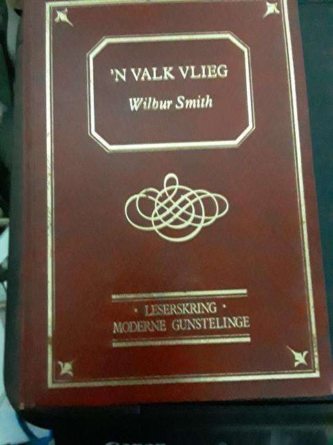 n Valk vlieg - Wilbur Smith - (A falcon Flies) - n Ballantyne storie