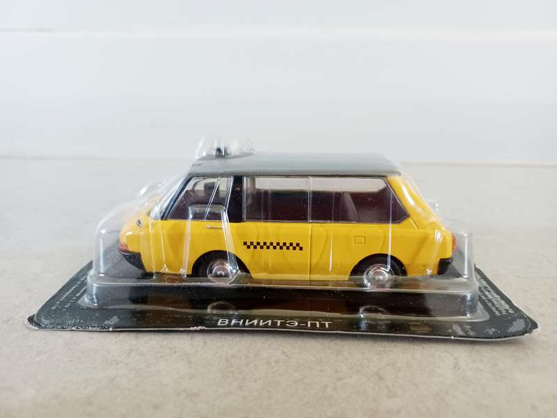 MODEL: Vinite PT Taxi Russian Scale 1:43 - Very rare model  might be the only one in SA ! !