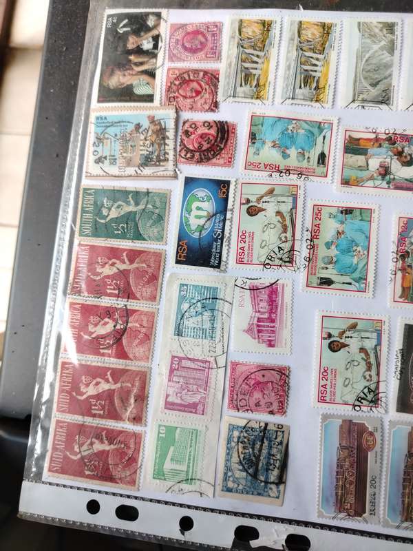 Lot of 50 Stamps - see scans (STM058)