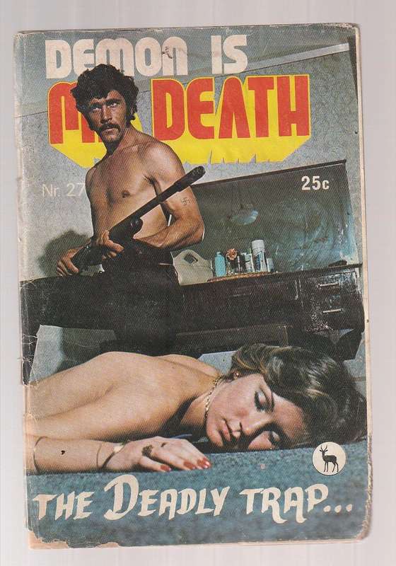 Demon is MR DEATH no 27  - Fotoverhaal - Photocomic - Photo story - Fotoboek