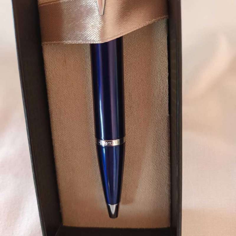 Parker pen royal blue. Ball Pen.