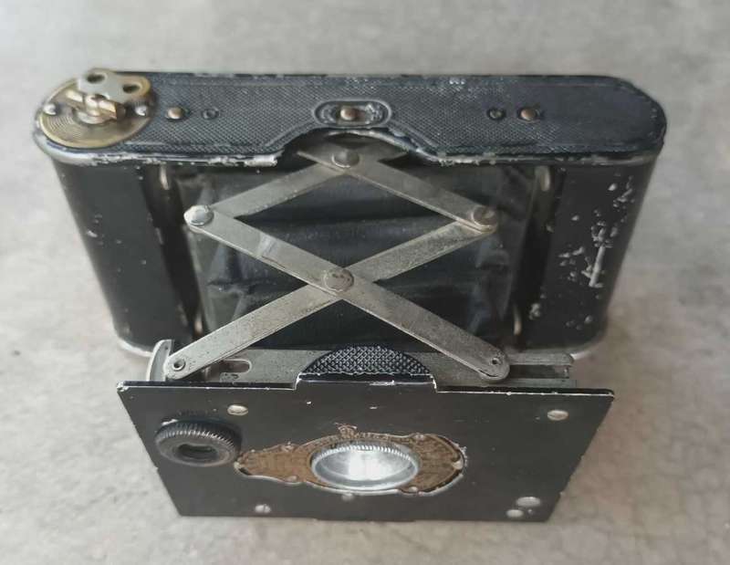 Vest Pocket Autographical Kodak (vintage camera)