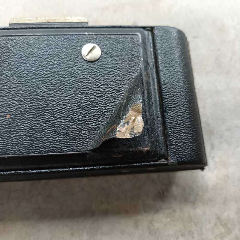 Folding Brownie six-20 vintage kodak camera