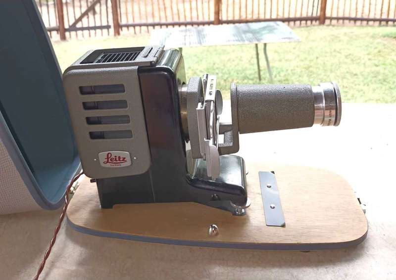 Ernst Leitz slide projector