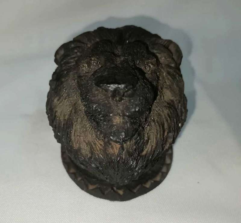 Lion paperweight