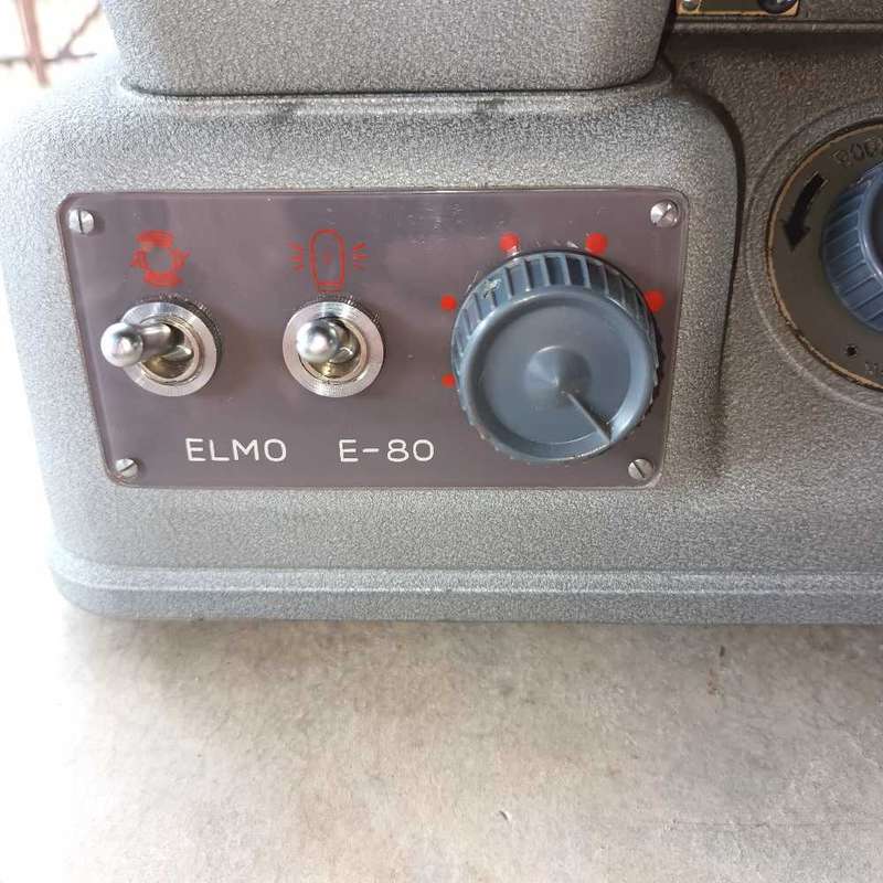 Elmo E-80 8mm kine movie projector