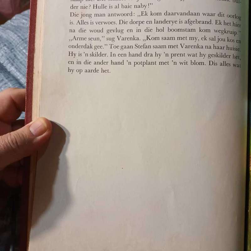 Varenka. Bernadette. Afrikaanse Kinderboek