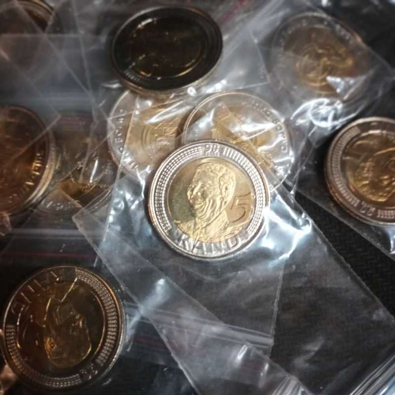 Uncirculated Mandela 2008 R5 coin.