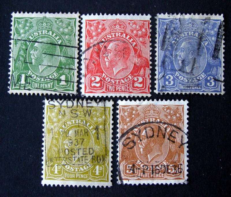 AUSTRALIA - King George V (Wmk 15 - Multiple Crown C of A) 1931-36