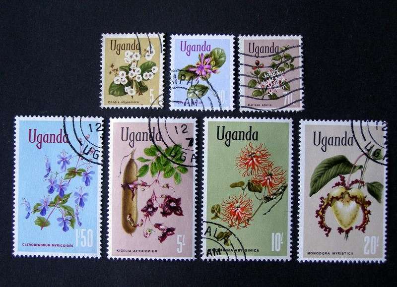 UGANDA - Flowers 1969