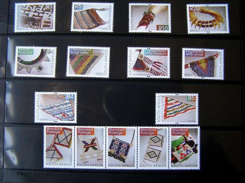 SOUTH AFRICA Mint Set in Folder - The 8th Definitive: Beadwork 2010