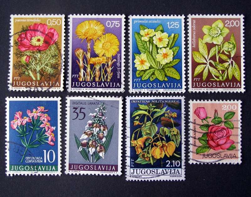 YUGOSLAVIA - Assorted Flowers