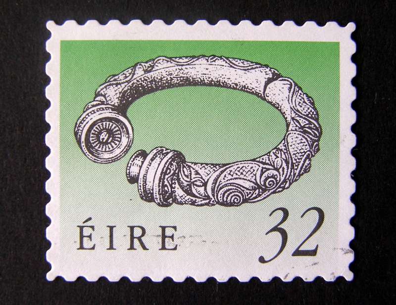 IRELAND - Irish Heritage (self adhesive, larger) 1991