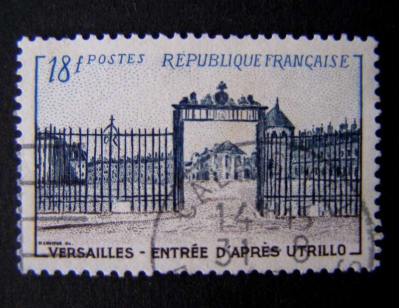 FRANCE - Versailles Gateway 1952