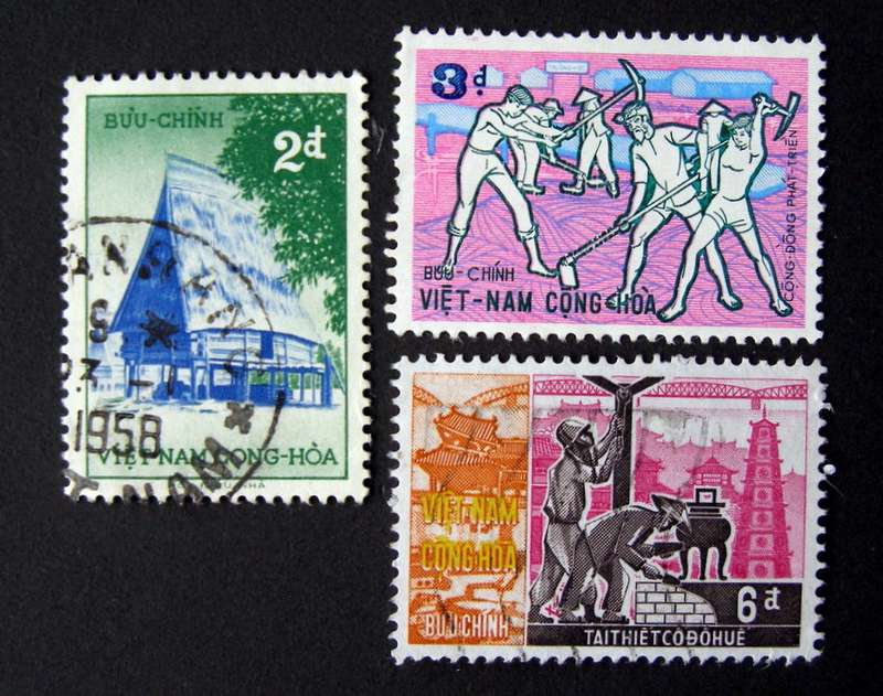 SOUTH VIETNAM - Assorted Stamps
