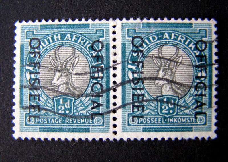 UNION OF S.A. - Official Halfpenny Pair - Hyphenated Pictorials 1933-48