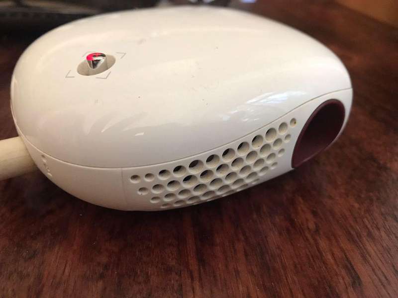 Mini beam projector