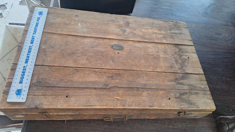 Vintage German Ring Toss Game Set  E.W. Matthes Berlin  Wooden Box  Complete