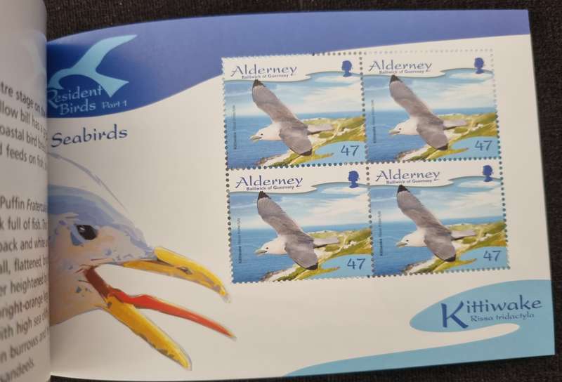 ALDERNEY (GUERNSEY) 2006 RESIDENT BIRDS PART 1 - SEABIRDS MINT AND COMPLETE. ASB16. LOVELY ITEM.