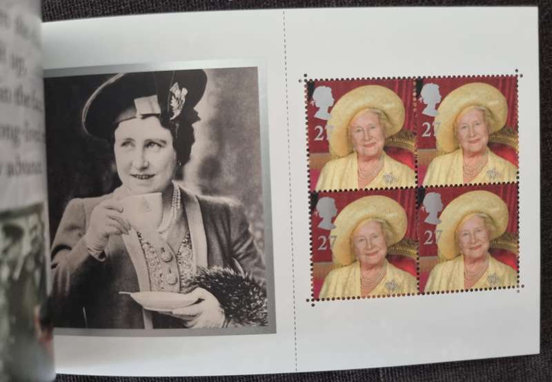 GB 2000 QUEEN ELIZABETH THE QUEEN'S MOTHER'S 100TH BIRTHDAY MINT BOOKLET. SG DX25. CV GBP 31.