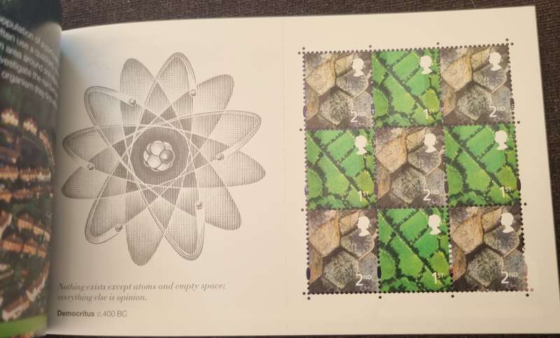 GB 2003 MICROCOSMOS 50TH ANN OF DISCOVERY OF DNA MINT BOOKLET. SG DX30. CV GBP 28.
