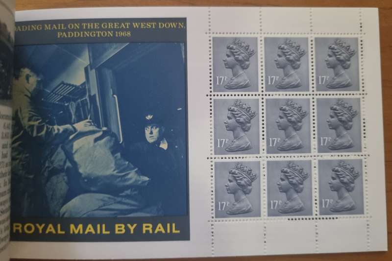 GB 1986 `The story of British rail` mint and complete booklet. SG dx7 - as per images.