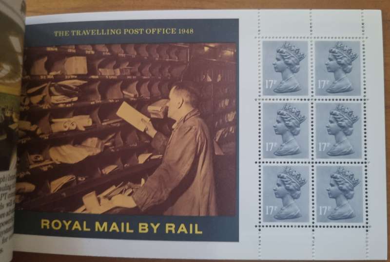 GB 1986 `The story of British rail` mint and complete booklet. SG dx7 - as per images.