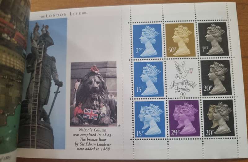 GB 1990 `London Life` mint and complete booklet. SG dx11 - lovely item.