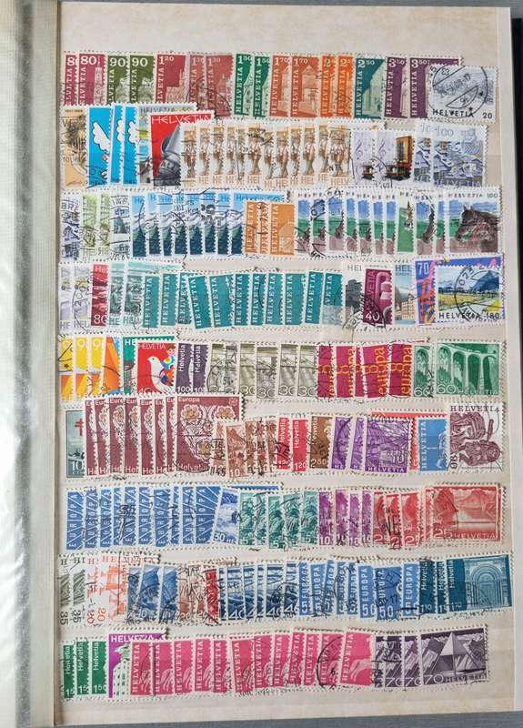 KEK ALBUM 2ND HAND WITH MOSTLY USED SWISS, DENMARK, POLAND ETC. AS PER IMAGES. NB: PLS READ BELOW!!