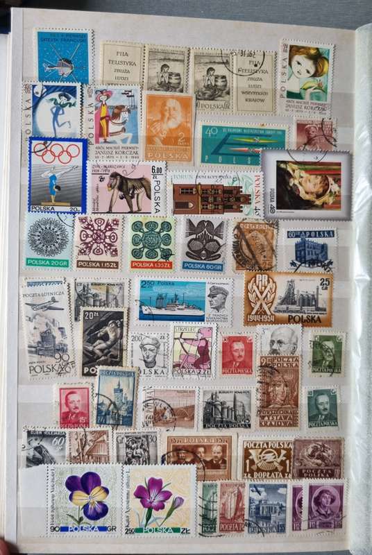 KEK ALBUM 2ND HAND WITH MOSTLY USED SWISS, DENMARK, POLAND ETC. AS PER IMAGES. NB: PLS READ BELOW!!