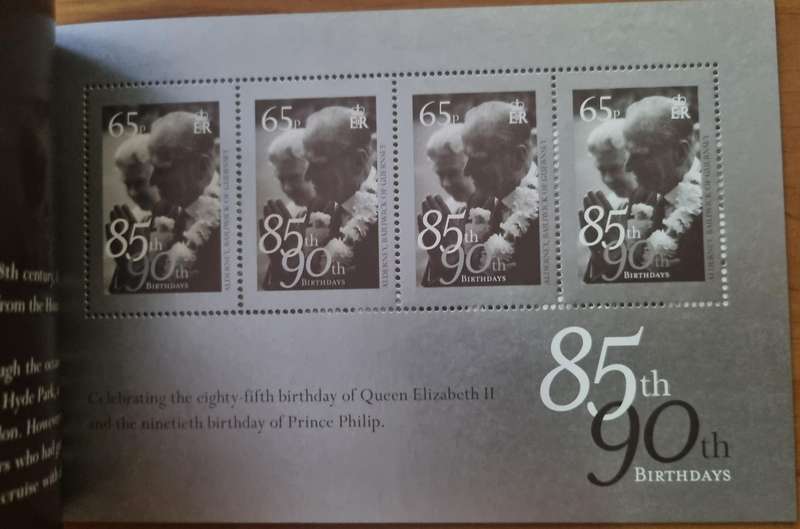 GUERNSEY 2011 QUEEN ELIZABETH'S 85TH BIRTHDAY + PRINCE PHILIP'S 90TH PRESTIGE BOOKLET MINT.