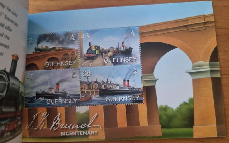 GUERNSEY 1991 BRUNEL BICENTENARY MINT AND COMPLETE BOOKLET. AS PER IMAGES. GOOD VALUE.