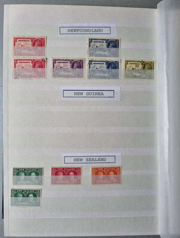 LINDER ALBUM WITH 1935 MINT/USED KGV SILVER JUBILEE STAMPS. AS PER IMAGES. NB: PLEASE READ BELOW.