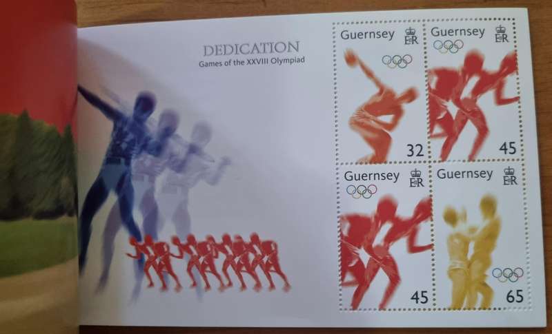 GUERNSEY 2004 DEDICATION GAMES OF THE XXIII OLYMPIAD MINT PRESTIGE BOOKLET. AS PER IMAGES. SB77.