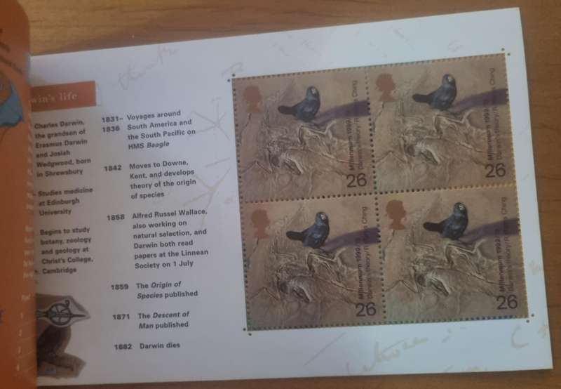 GB 1999 WORLD CHANGERS MINT PRESTIGE BOOKLET DX23. AS PER IMAGES. CV GBP 35. FANTASTIC ITEM.