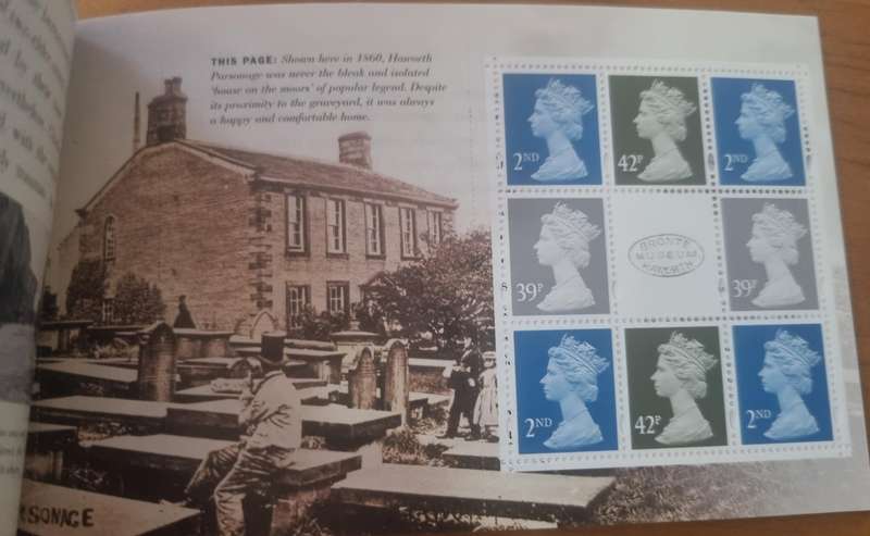 GB 2005 THE BRONTE SISTERS MINT PRESTIGE BOOKLET. DX34. CV GBP 28. AS PER IMAGES.