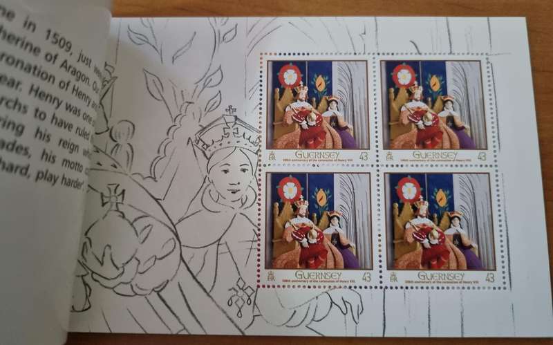 GUERNSEY 2009 CORONATION OF KING HENRY VIII 500TH ANNIVERSARY PRESTIGE BOOKLET. AS PER IMAGES.
