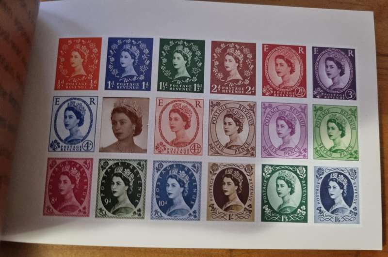 GB 1998 The Wildings Definitive mint and complete prestige booklet - SG dx20 - as per images.