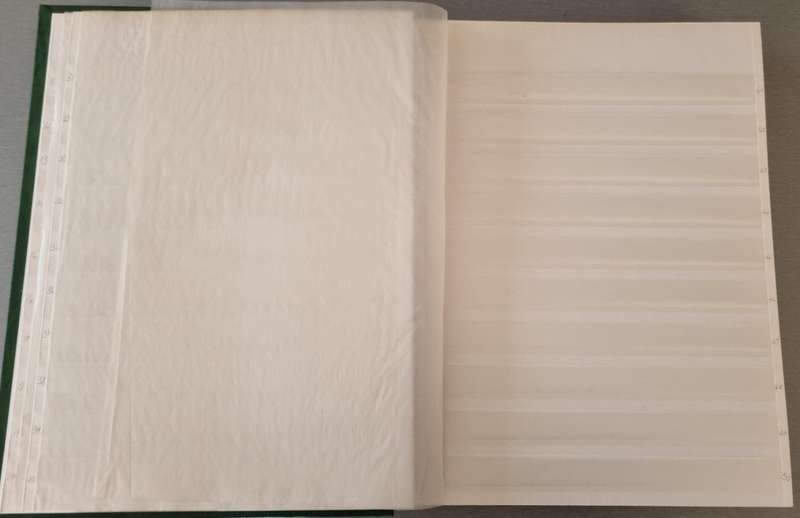 PRINZ 4032 EMPTY ALBUM 2ND HAND IN GOOD NICK. 32 PAGES/64 SIDES.