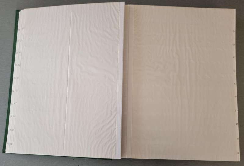 PRINZ 4032 EMPTY ALBUM 2ND HAND IN GOOD NICK. 32 PAGES/64 SIDES.