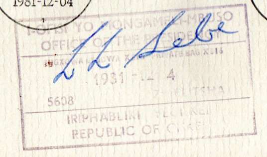 CISKEI 1981 INDEPENDENCE FDC SIGNED/RUBBER STAMPED 'PRESIDENT LENNOX SEBE'. AS PER SCANS.