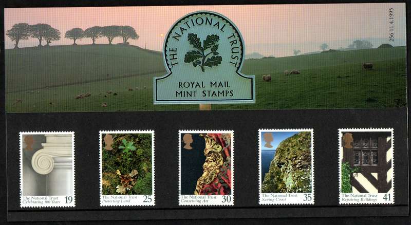 GB 1995 CENTENARY OF THE NATIONAL TRUST PRESENTATION PACK NO 256 WITH MINT STAMPS. NICE ITEM.
