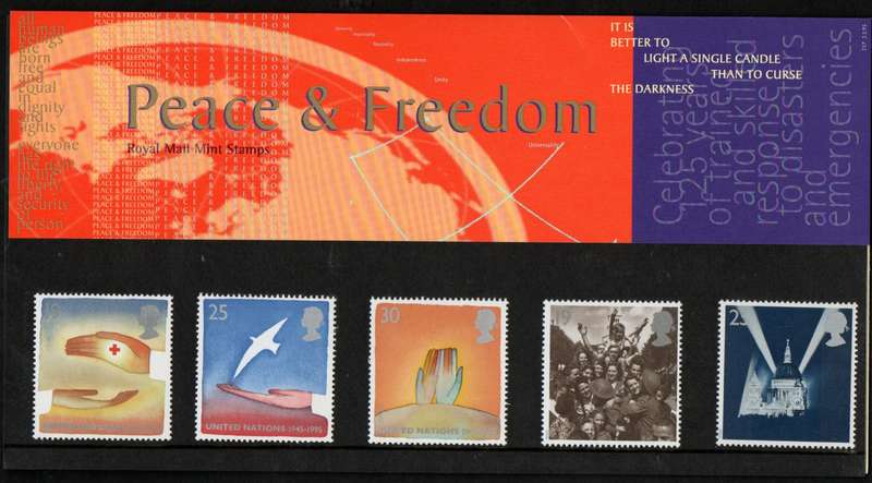 GB 1995 PEACE AND FREEDOM PRESENTATION PACK NO 257 WITH MINT STAMPS. AS PER SCANS. LOVELY ITEM.