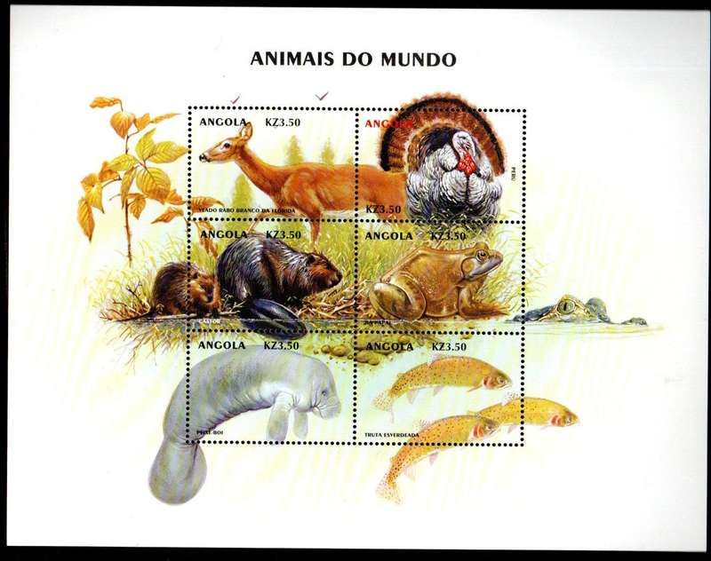 ANGOLA 2000 ANIMALS OF THE WORLD UMM MINI SHEET. AS PER SCANS. SGMS1544a. LOVELY ITEM.